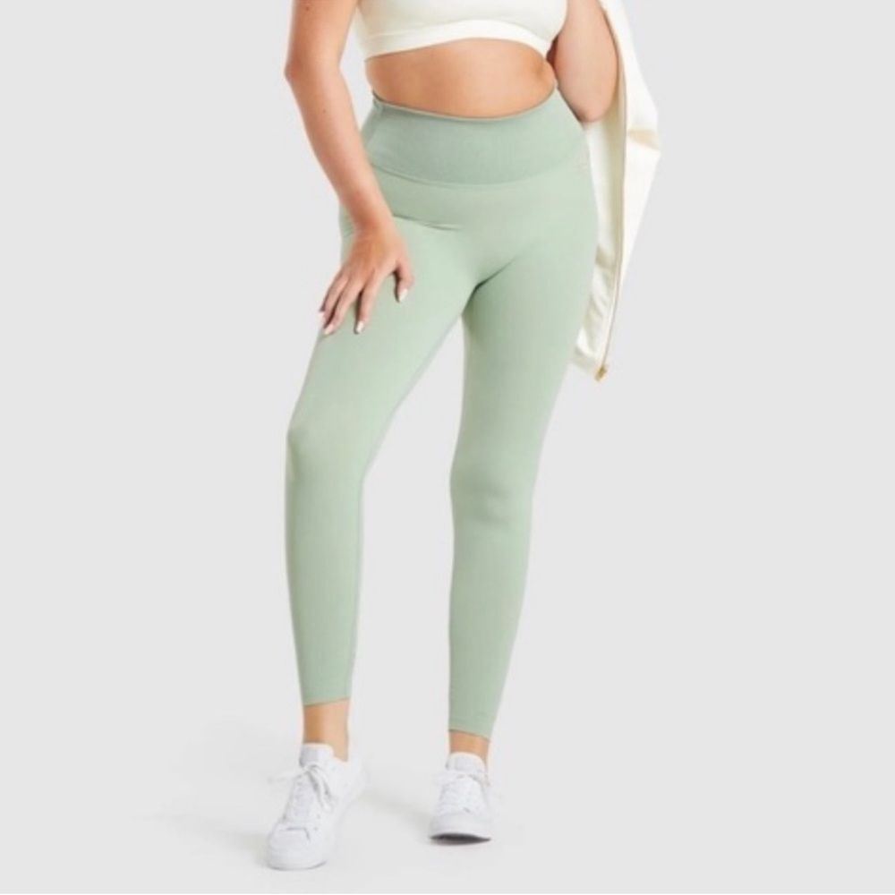 Gymshark Whitney Simmons Scrunch Green High-Waisted Leggings XS